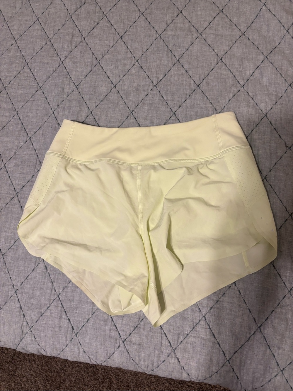 Athleta Light Yellow Women's Athletic Shorts